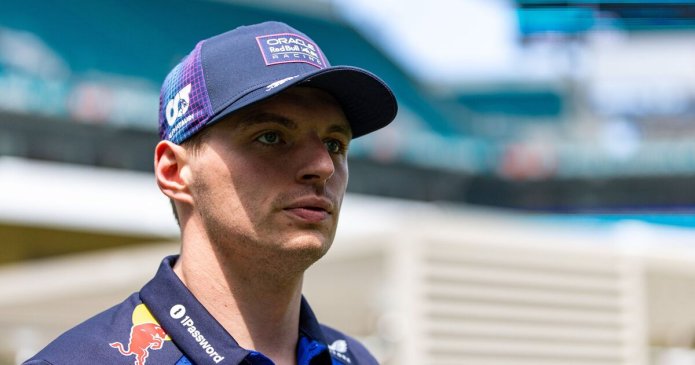 F1 LIVE - Miami GP disruption fears as Max Verstappen hits out