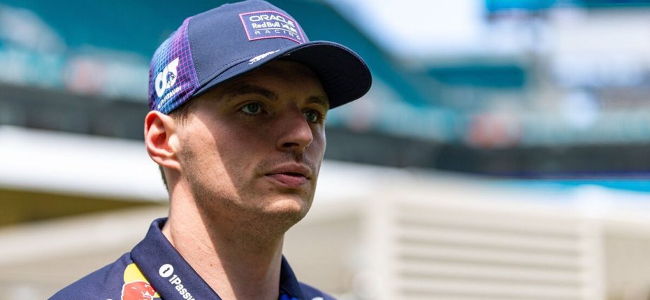 F1 LIVE - Miami GP disruption fears as Max Verstappen hits out