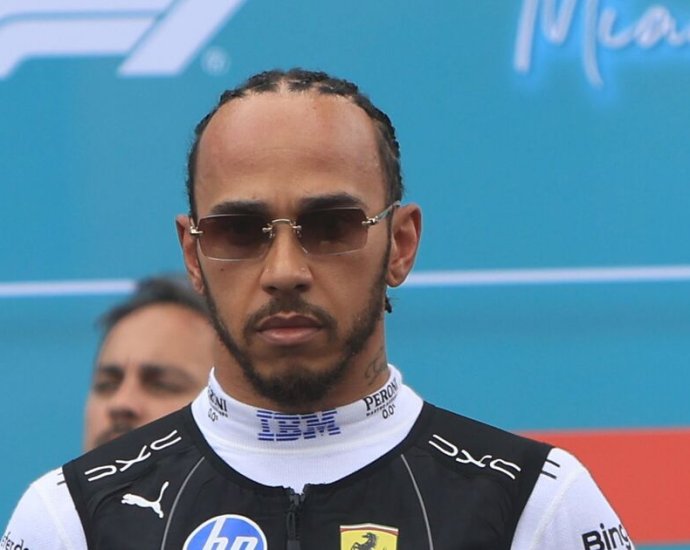 F1 LIVE: Lewis Hamilton tells Ferrari 'I won't do it' as Red Bull issue apology