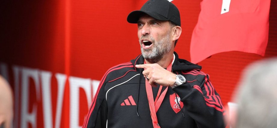 Jurgen Klopp explains 'change in perspective' as Liverpool icon set for new role