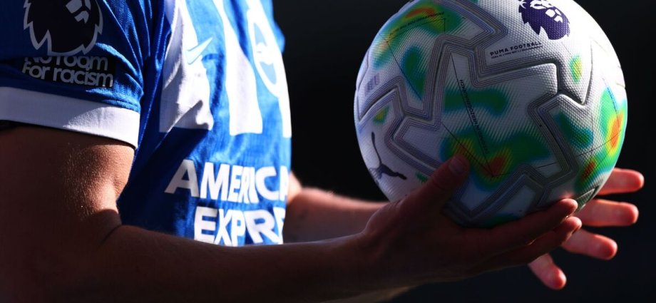Trio with 120 Premier League goals can still be signed without spending a penny