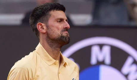 Tennis LIVE: Sinner and Sabalenka matches postponed as Djokovic crashes out