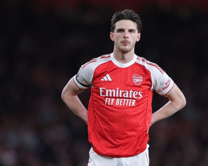 Declan Rice hits back at Man City in Arsenal Premier League title message