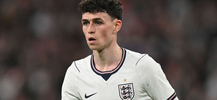 England squad announcement LIVE: Foden snubbed for World Cup as squad leaked