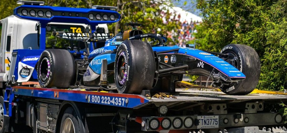 Williams boss details 'extensive' damage to Albon's car after hitting animal