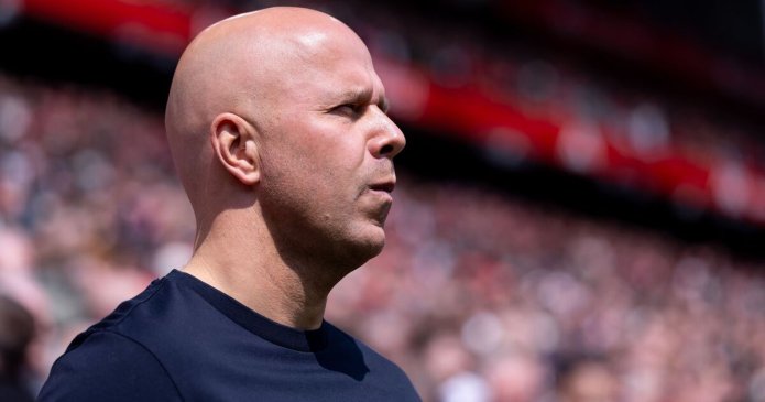 Liverpool should sack Arne Slot tonight - and send six players out with him