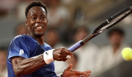 Gael Monfils suffers heartbreak as French Open star bursts into tears