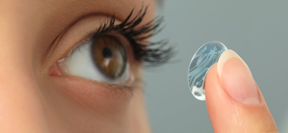 Depressed mice successfully treated with smart contact lenses that zap their brains – new study