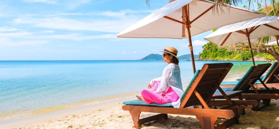 Sun safety this summer: from UV apps to sun protection tips that actually work