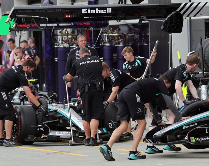Mercedes banned from using F1 engine loophole as new rule official for Monaco GP