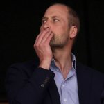 England star asks Prince William for a knighthood and shares their private texts