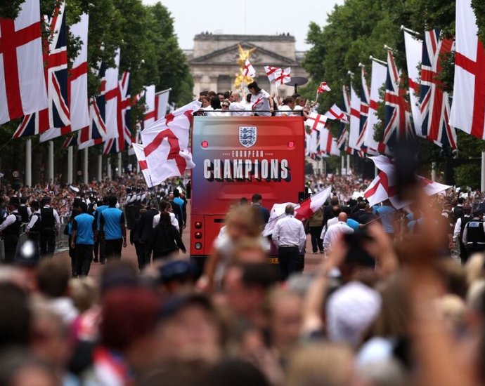 Government's England World Cup plans leaked as massive £500k party organised