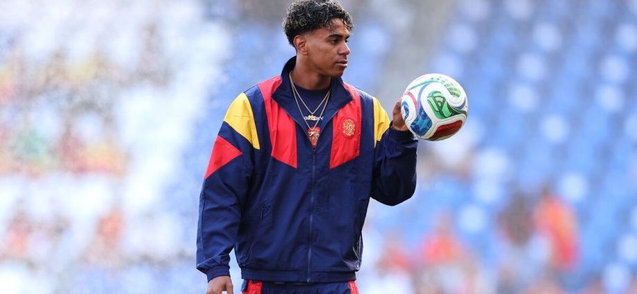 World Cup 2026 LIVE - Shooting near England base camp and Yamal injury latest