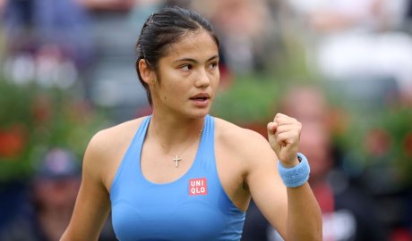 Emma Raducanu forced back onto court hours after winning match at Queen’s