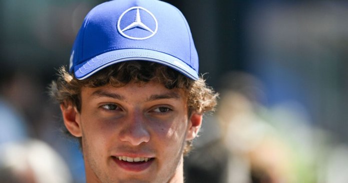 F1 LIVE – Austrian GP latest as Martin Brundle shares Sky exit message