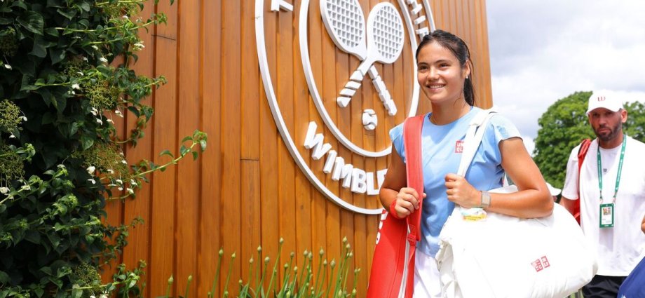 Wimbledon latest as Raducanu replaced at last minute after 18 players pull out