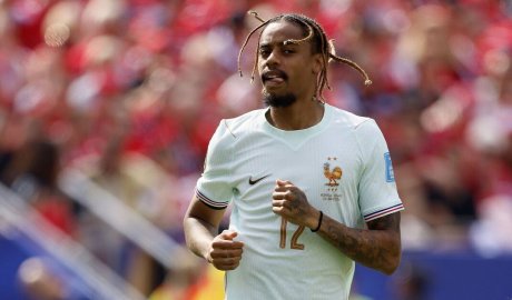 Bradley Barcola to Arsenal transfer update after Morgan Rogers demand