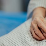 Dementia care: how praise can help – and when it can miss the mark