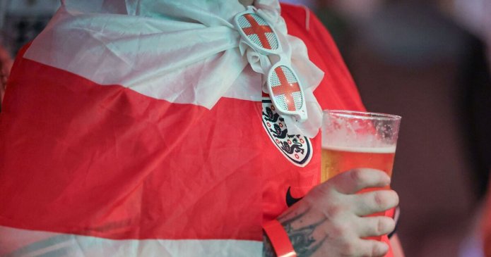 England fans could be kicked out of pubs before Norway match finishes