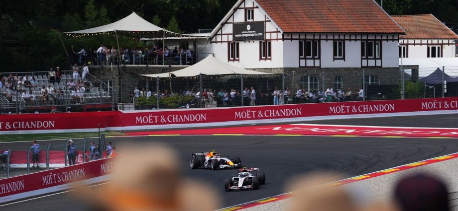 F1 team-mates agree unusual bet over huge car upgrades at Belgian GP