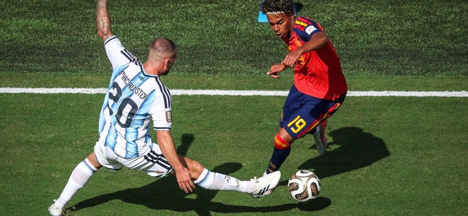 Argentina set for immediate Spain meeting as FIFA consider World Cup punishment