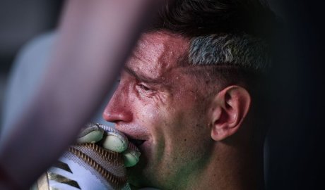 Argentina player threatens to retire after World Cup reaction and red card