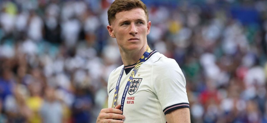 Elliot Anderson brutally mocks Man Utd with three-word City message