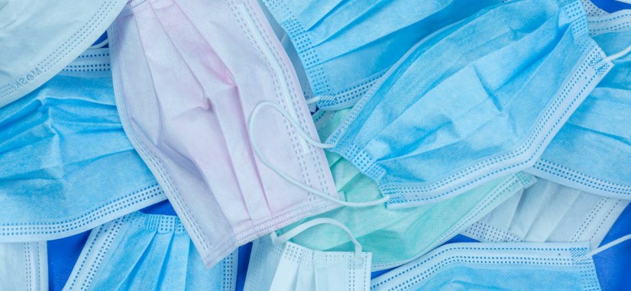 COVID PPE failures left healthcare workers and patients at risk – what lessons the government needs to learn for the future
