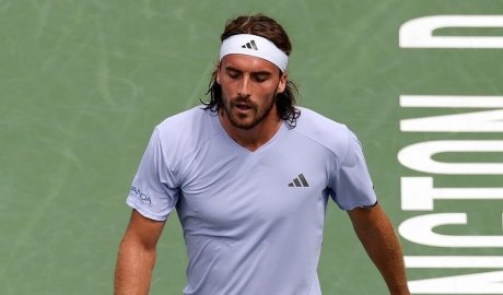 Tsitsipas hits out at his dad with scathing 'trust' comments after latest split