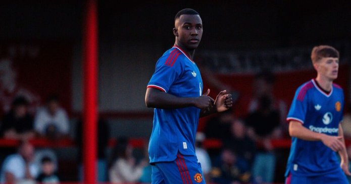 Man Utd announce transfer as sixth new signing arrives