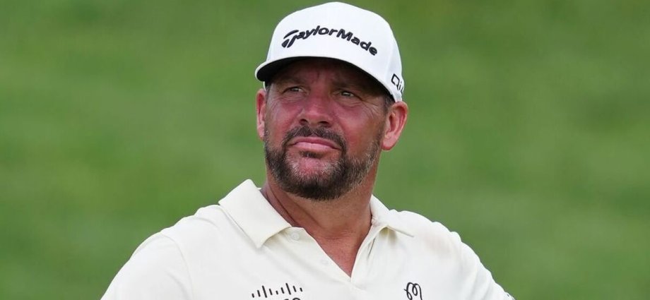 Fuming golf star abandons round after 12 holes over penalty and state of course