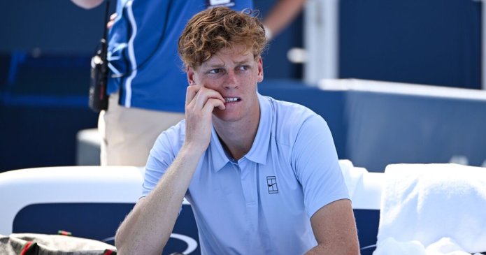 Jannik Sinner using unusual treatment after pulling out of tournament injured