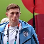 Man City star opens up on Man Utd rivals trying to convince him to make transfer