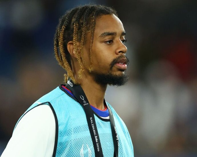PSG make big decision on Barcola and Mbaye as Liverpool left frustrated