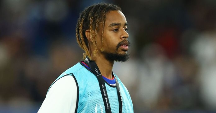 PSG make big decision on Barcola and Mbaye as Liverpool left frustrated