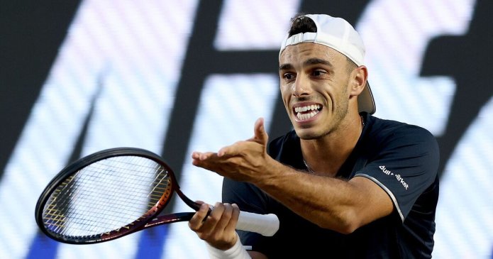 Joao Fonseca's practice partner in extraordinary meltdown