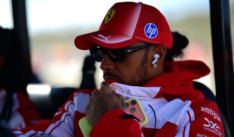 Lewis Hamilton loses it with Ferrari and furiously demands change at Dutch GP