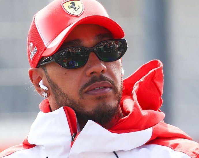 Lewis Hamilton makes five-word Ferrari demand after Dutch Grand Prix row