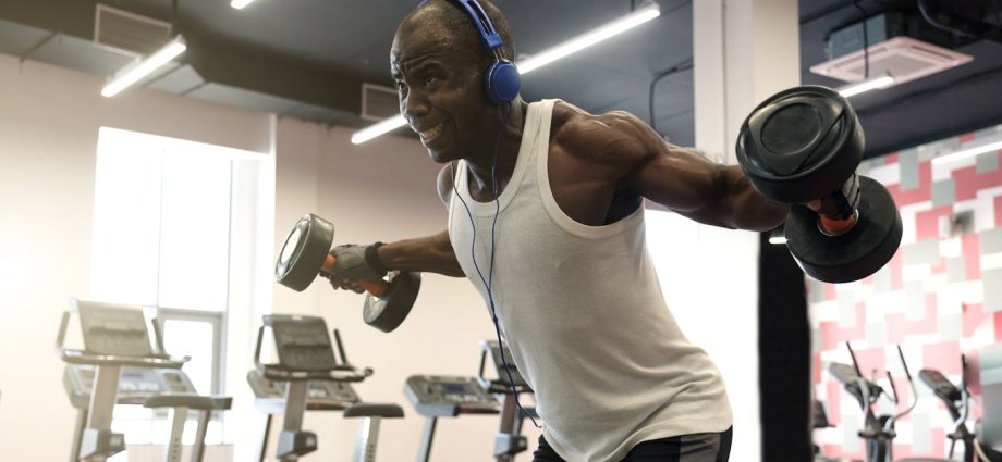 Can you get stronger without pushing yourself to the limit?