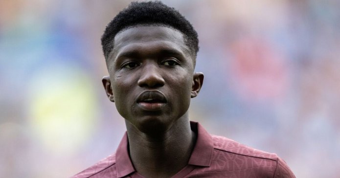 Chelsea furious as Lamine Camara transfer cancelled by Monaco in massive U-turn