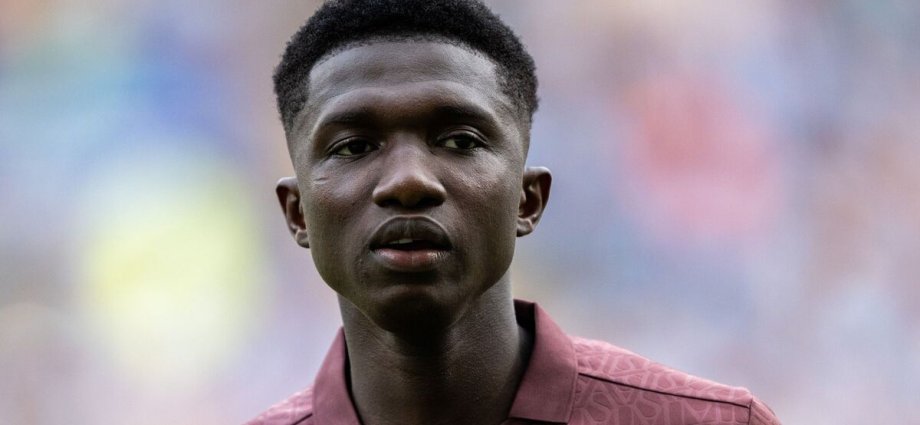 Chelsea furious as Lamine Camara transfer cancelled by Monaco in massive U-turn