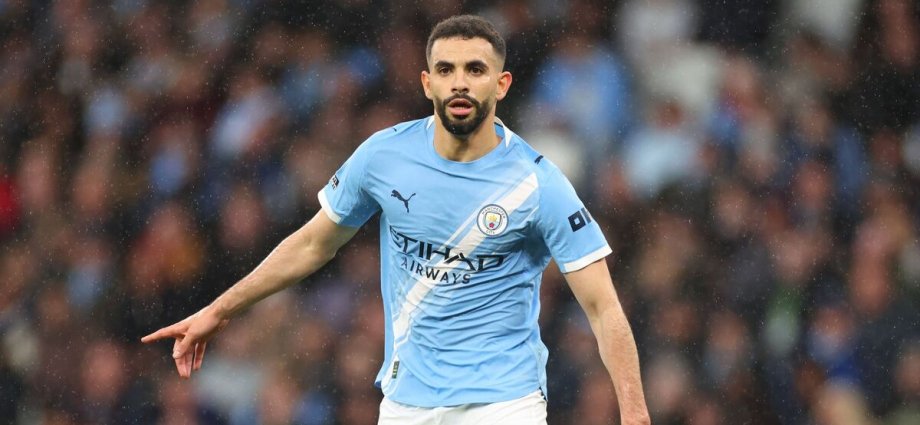 Man Utd transfer news LIVE with deal to be completed after deadline