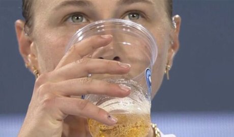 US Open star speaks out after being accused of drinking beer during match
