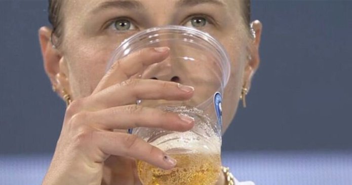 US Open star speaks out after being accused of drinking beer during match