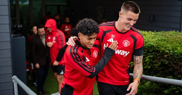 Man Utd line up £16m JJ Gabriel replacement as transfer request handed in