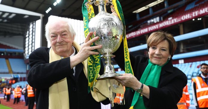 Delia Smith's husband Michael Wynn Jones dies aged 85 as sad statement issued