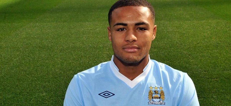Ex-Man City footballer who killed brother and sister in crash dies aged 32