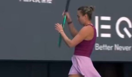 Aryna Sabalenka slams racquet to the floor during surprise straight-sets loss