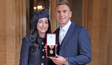 Kevin Sinfield knighted by Prince William as Rob Burrow's wife pays tribute