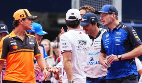 F1 star hands his team 'last chance' warning as reality sets in